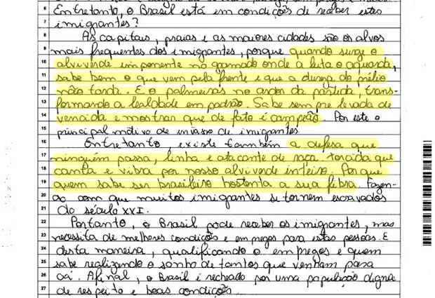 Trecho da redação do Enem de candidato que incluiu hino do Palmeiras ao falar sobre imigração (Foto: Reprodução)
